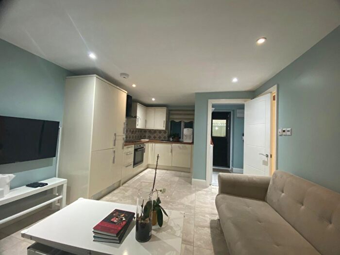 1 Bedroom Studio To Rent In Lambs Terrace, Great Cambridge Road, London, N9