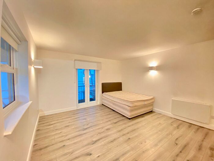 Studio To Rent In Buckingham Place, St. Annes House, BN1