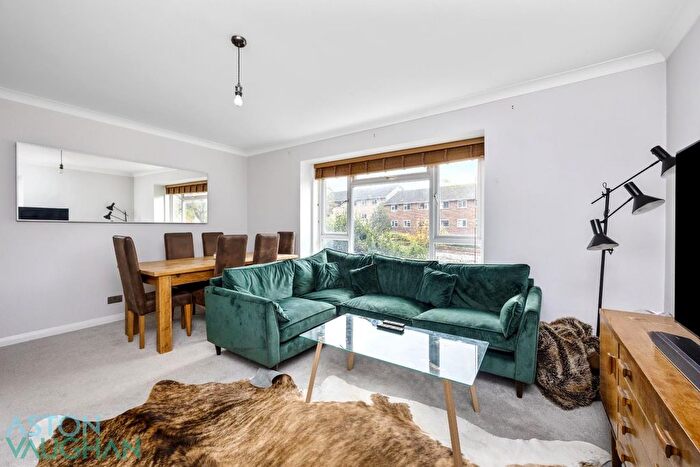 2 Bedroom Flat To Rent In Grosvenor Court, Varndean Road, Brighton, BN1