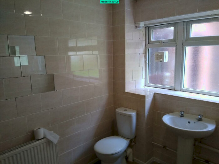 3 Bedroom Flat To Rent In Claymore, Hemel Hempstead, HP2