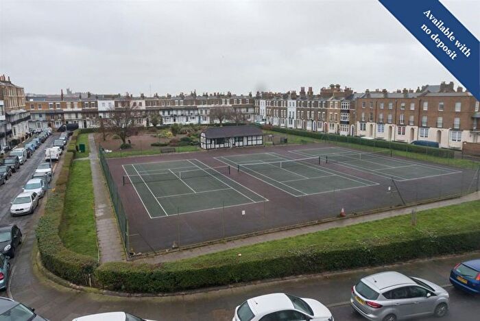 1 Bedroom Flat To Rent In Royal Road, Ramsgate, CT11