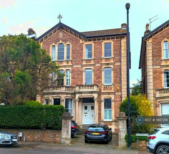 3 Bedroom Flat To Rent In Pembroke Road, Bristol, BS8