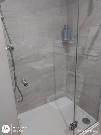 1 Bedroom Flat To Rent In North Street, Leeds, LS2