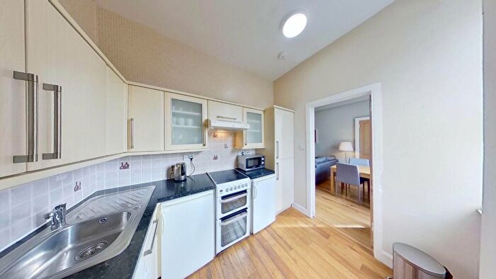 1 Bedroom Flat To Rent In Gibson Street, Edinburgh, EH7