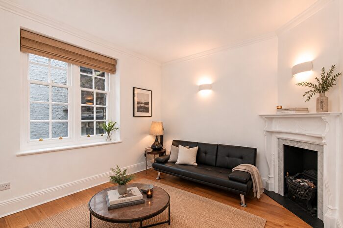 1 Bedroom Flat For Sale In St James's Street, London, SW1A