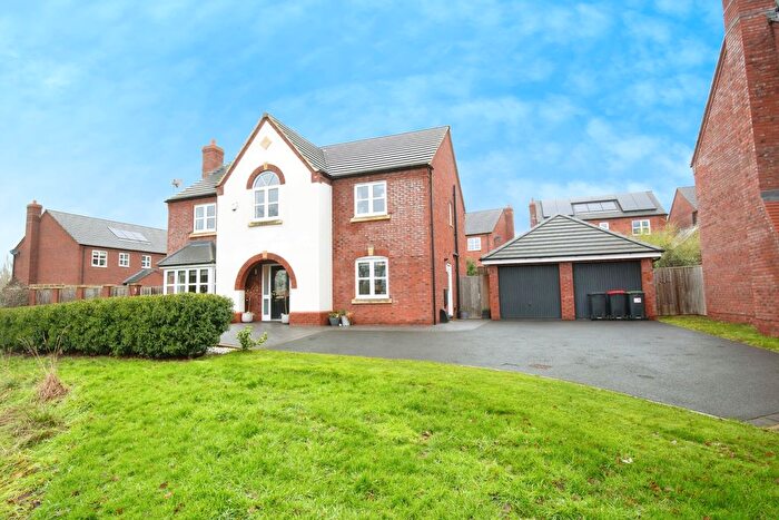 4 Bedroom Detached House For Sale In Kendall Drive, Austrey, CV9