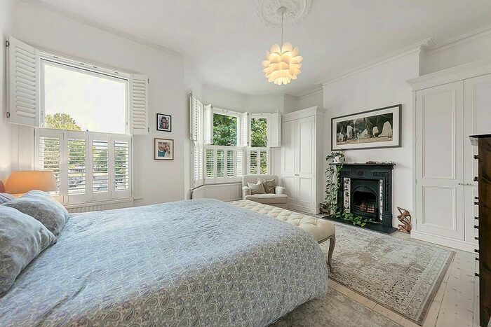 5 Bedroom Property To Rent In Crescent Lane, Abbeville Village, London, SW4