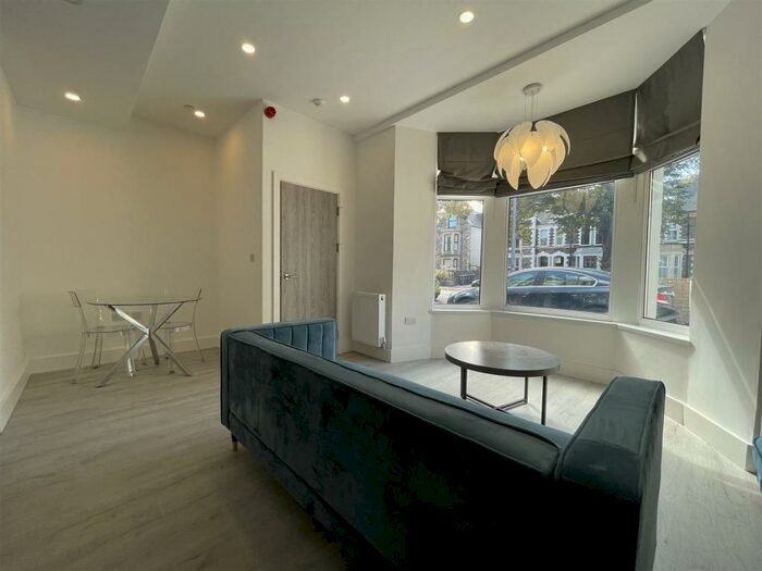 1 Bedroom Apartment To Rent In Richmond Road, Cardiff, CF24