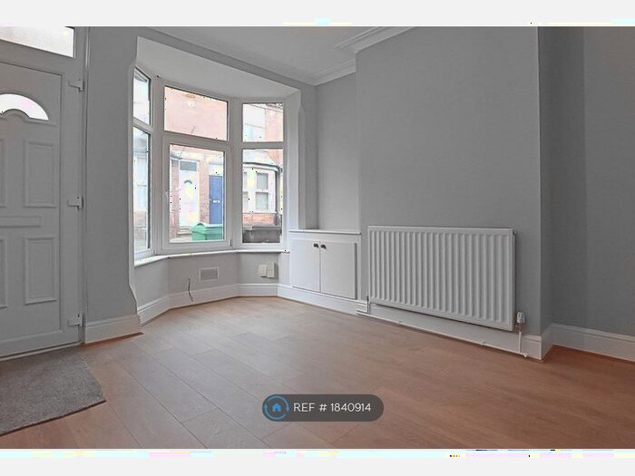2 Bedroom Terraced House To Rent In St. Stephens Avenue, Nottingham, NG2
