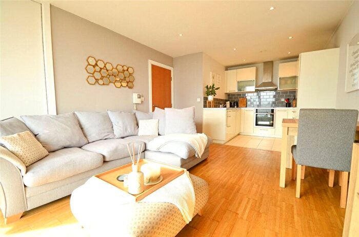 2 Bedroom Apartment To Rent In St Georges Island, Kelso Place, Manchester City Centre, Greater Manchester, M15