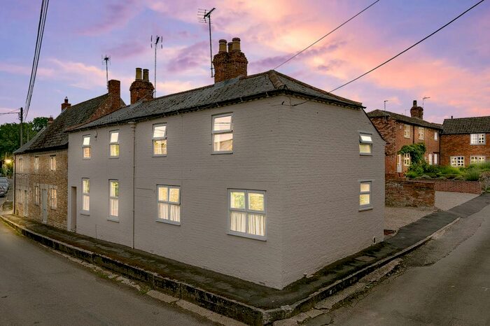 5 Bedroom Semi-Detached House For Sale In Mount Pleasant Road, Morcott, Oakham, LE15