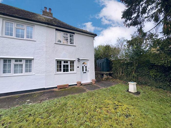 2 Bedroom End Of Terrace House For Sale In Semi-Rural Location - Character Cottage, HP10