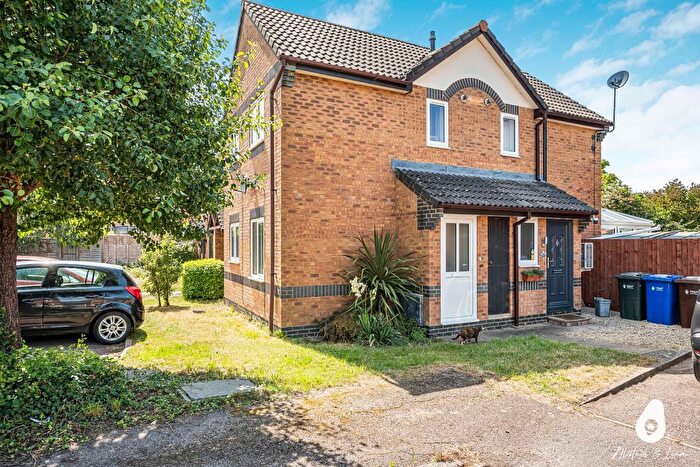 1 Bedroom Terraced House For Sale In Ravencroft, Old Langford, Bicester, OX26