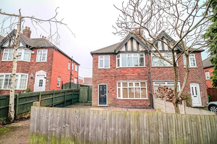 3 Bedroom Semi Detached House To Rent In Perry Road, Nottingham, NG5