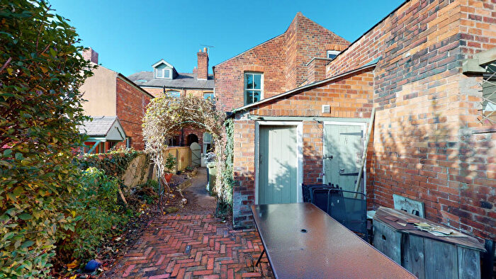 4 Bedroom Terraced House To Rent In North Parade - Bedroom Student Let, LN1