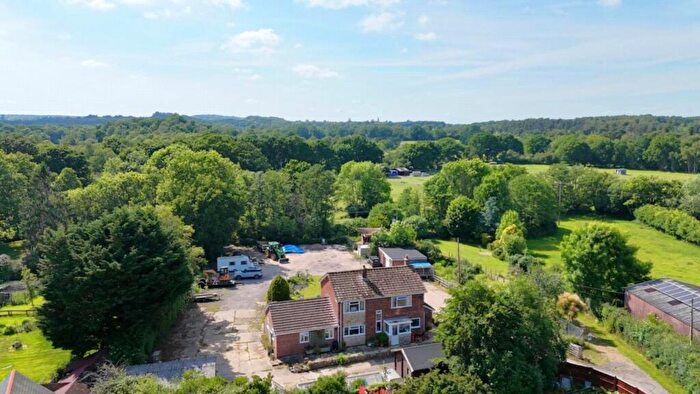 4 Bedroom Detached House For Sale In Newbridge, Cadnam, Southampton, Hampshire, SO40
