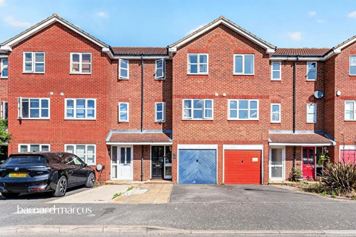 3 Bedroom Terraced House For Sale In Windrush, New Malden, KT3