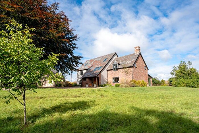 6 Bedroom Detached House For Sale In Noade Street, Ashmore, Salisbury, SP5