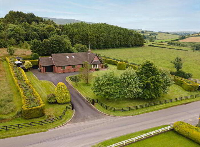 5 Bedroom Detached Chalets For Sale In Dundrum Road, Dromara, BT25