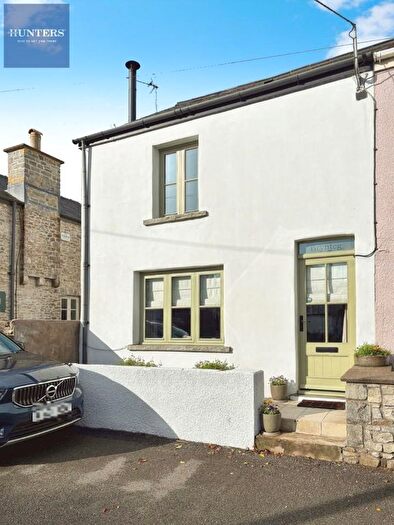 2 Bedroom Cottage For Sale In Treoes, Bridgend, CF35