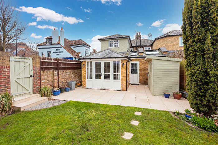 2 Bedroom Semi-Detached House For Sale In Emlyn Buildings, Brocas Street, SL4