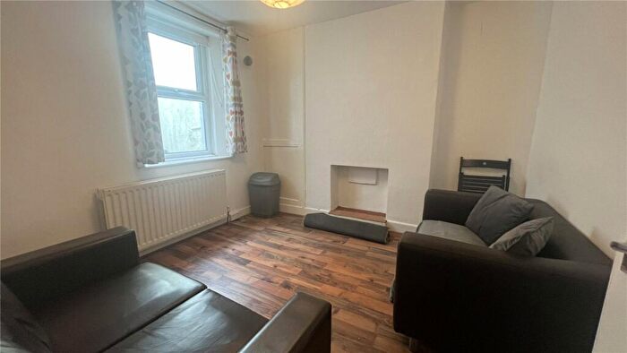 2 Bedroom Terraced House To Rent In Albert Street, Bangor, Gwynedd, LL57