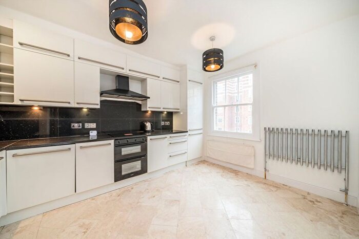 3 Bedroom Flat To Rent In Claverton Street, Pimlico, SW1V