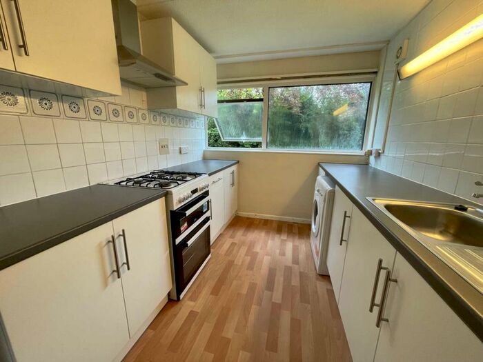 2 Bedroom Apartment To Rent In Chichester Court, Chessington Road, Epsom, KT17