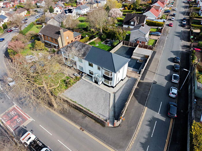 4 Bedroom Semi Detached House For Sale In Cimla Road, Neath, SA11