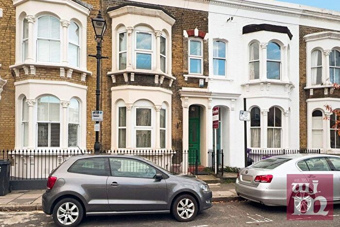 5 Bedroom Terraced House To Rent In Mossford Street, Bow, E3