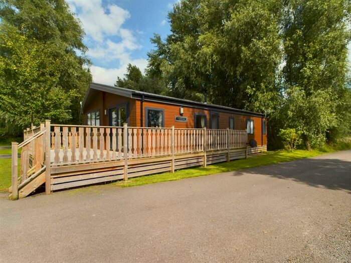 3 Bedroom Lodge For Sale In Borwick Lane, Dock Acres, Carnforth, LA6