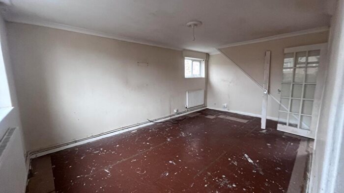 3 Bedroom End Of Terrace House For Sale In Cowdrey Square, Andover, Hampshire, SP10