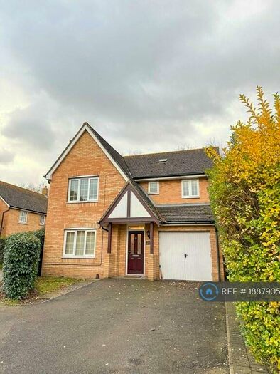 4 Bedroom Detached House To Rent In Acacia Drive, Hersden, Canterbury, CT3
