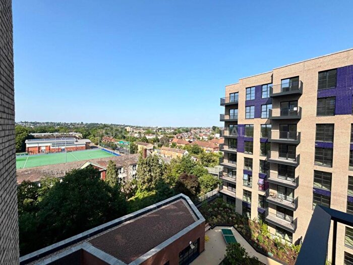 1 Bedroom Flat To Rent In Burlington Road, New Malden, KT3
