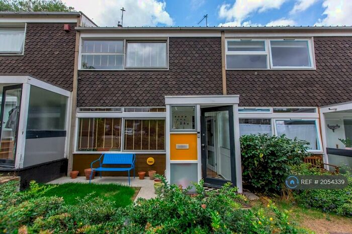 2 Bedroom Terraced House To Rent In The Keep, London, SE3