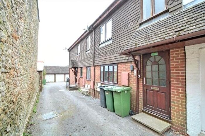 2 Bedroom Flat To Rent In Crossways Road, Grayshott, Hindhead, Hampshire, GU26