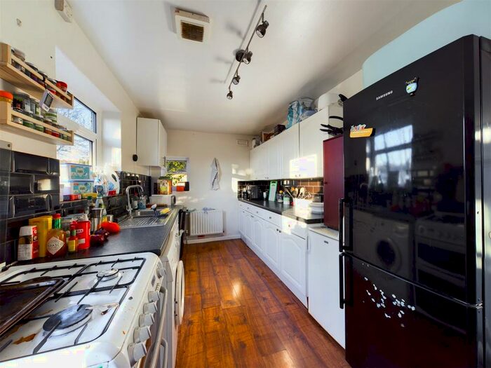 5 Bedroom Terraced House To Rent In Hillside, Brighton, BN2