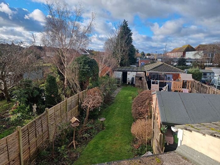 3 Bedroom Terraced House For Sale In Castle Grove, Portchester, Fareham, PO16