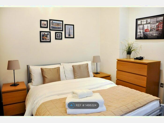 Studio To Rent In Hammersmith Grove, London, W6