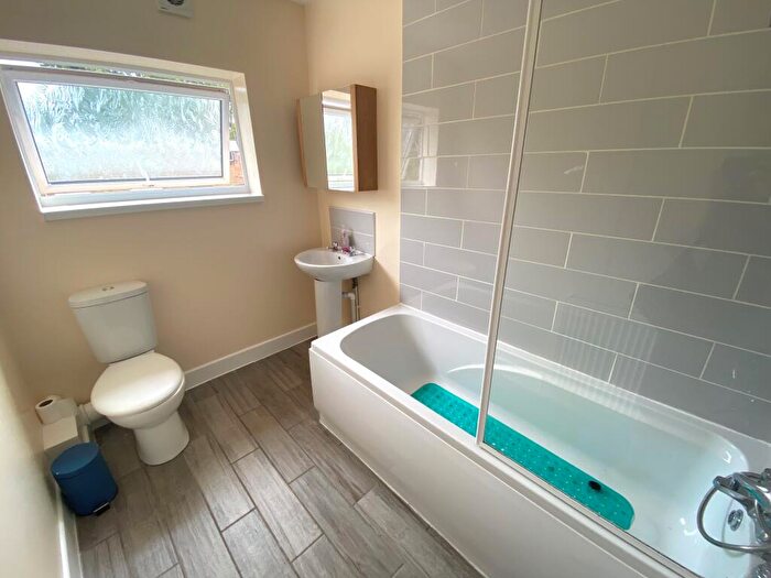 4 Bedroom House To Rent In Huntly Road, Five Ways, Birmingham, B16