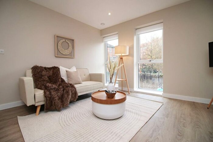 2 Bedroom Flat To Rent In Butetown, CF10