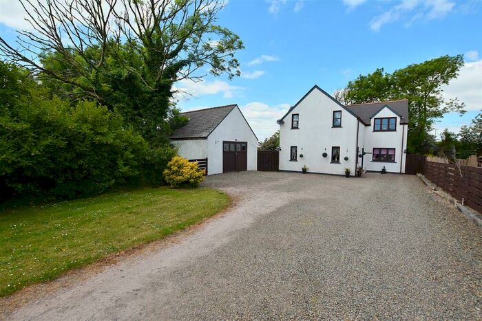 5 Bedroom Detached House For Sale In Wallaston Green, Hundleton, Pembroke, SA71