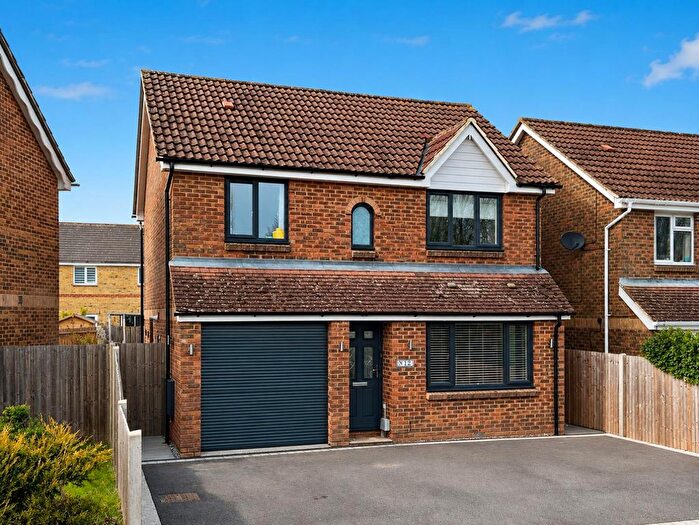 4 Bedroom Detached House For Sale In Bluebell Close, Park Farm, TN23