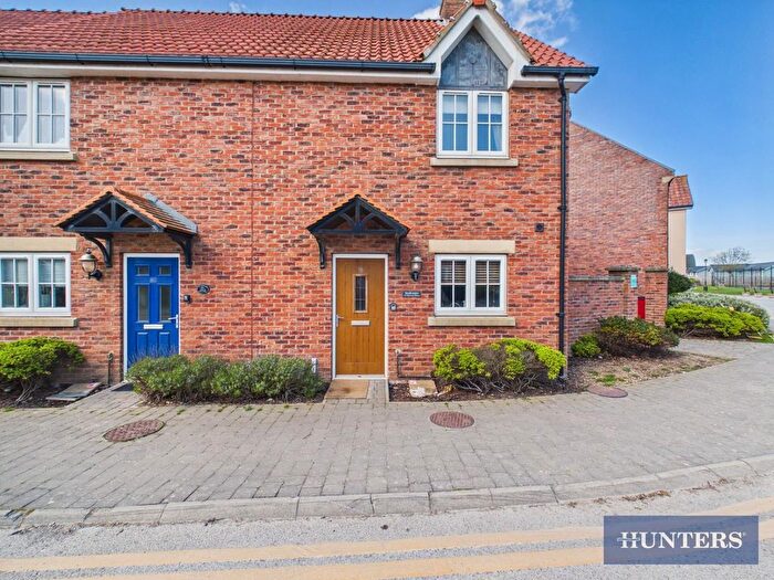 2 Bedroom End Of Terrace House For Sale In Sunrise Drive, Moor Road, Filey, YO14