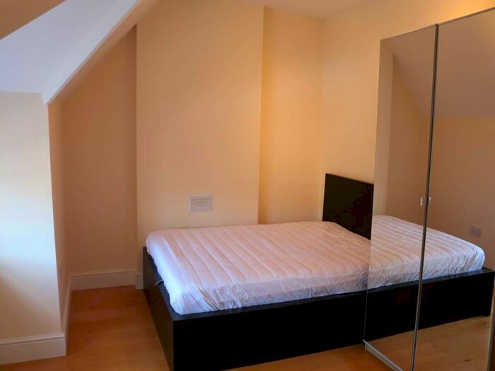 1 Bedroom Apartment To Rent In Maxwell Road, Northwood, HA6