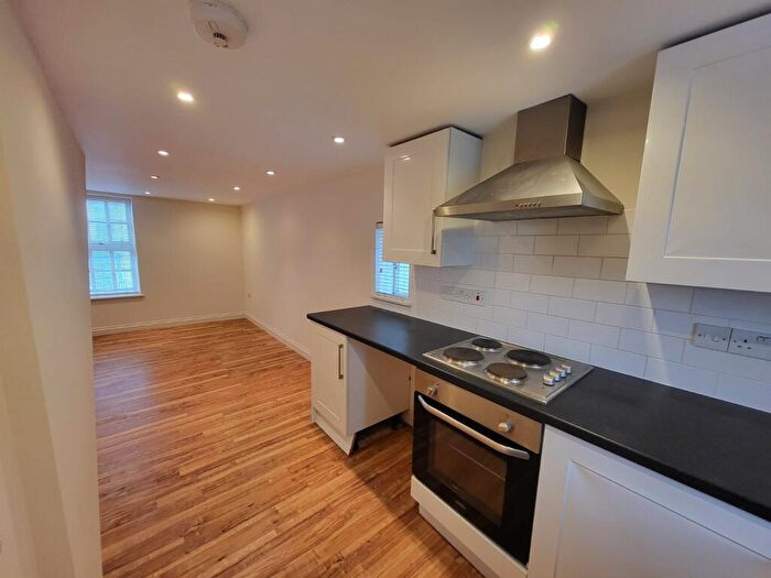 2 Bedroom Flat To Rent In Monnow Street, Monmouth, NP25