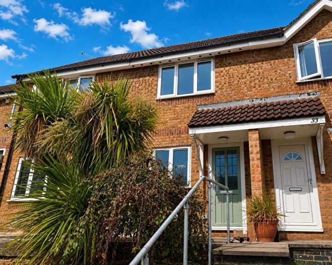 2 Bedroom Terraced House To Rent In Union Street, Dursley, GL11