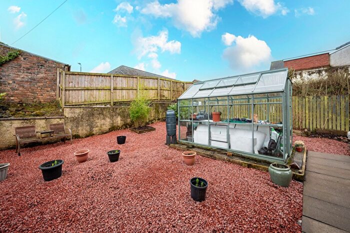 4 Bedroom Detached House For Sale In Old Smithy, Springside, Irvine, KA11