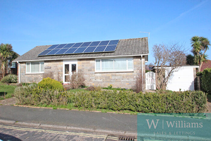 2 Bedroom Detached Bungalow For Sale In Footways, Wootton Bridge, PO33
