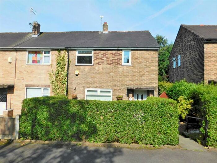 3 Bedroom End Of Terrace House To Rent In Lees New Road, Oldham, OL4